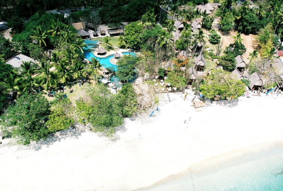 Bali Hai Beach Club@balisaritour.com