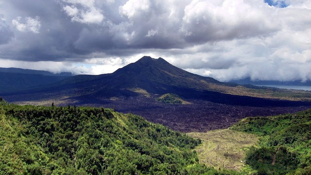 kintamani@balisaritour.com