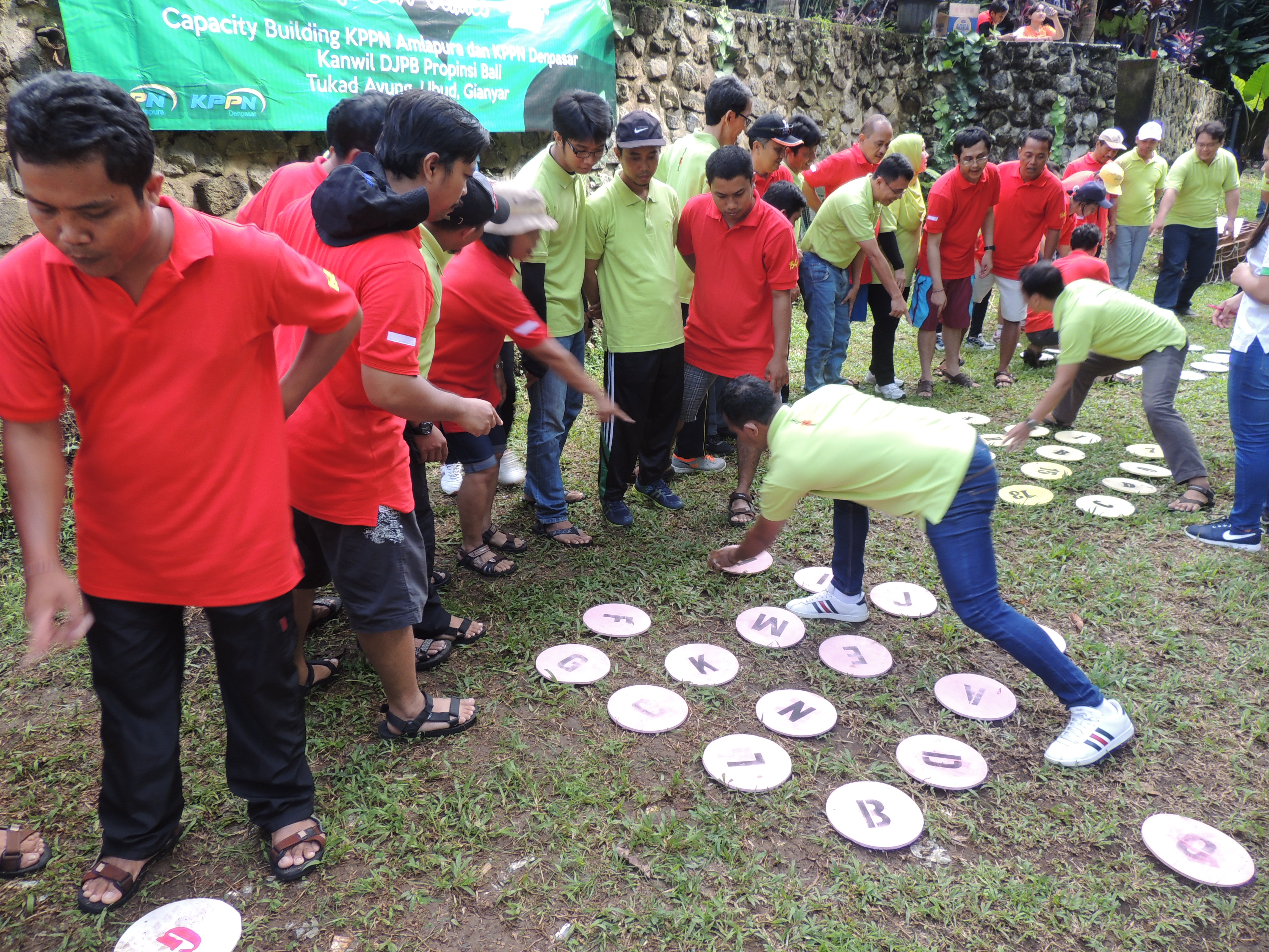 Team Buiding & Rafting di Toekad Rafting