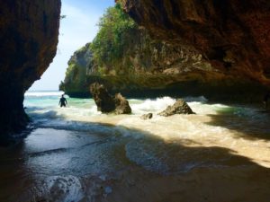 Pantai Suluban